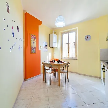 דירה Homeinn Re Di